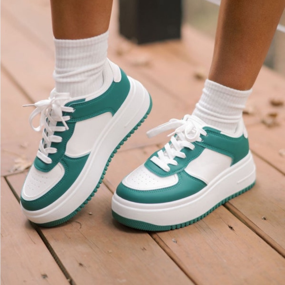 These Three Boutique Everest Sneakers